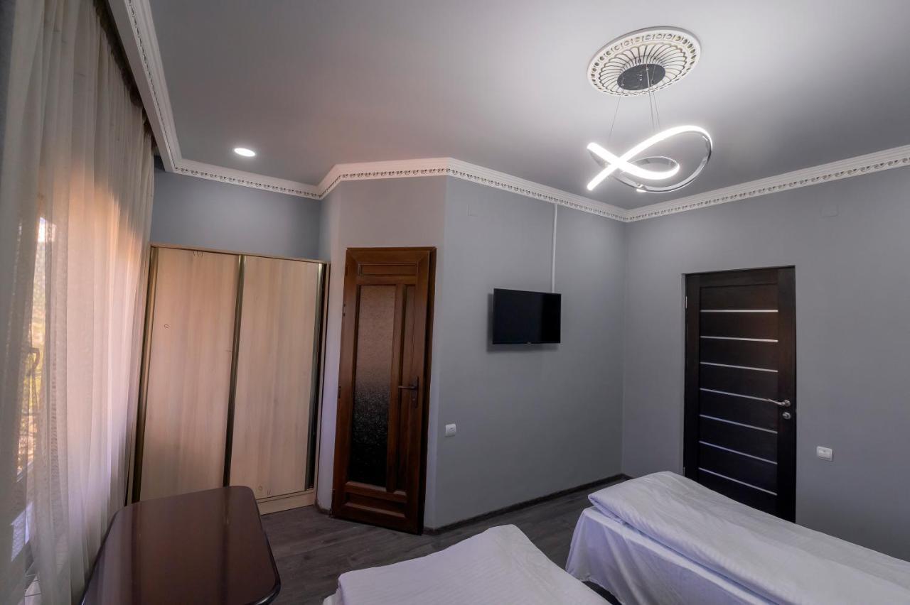 Karnel Hotel Sanain 외부 사진