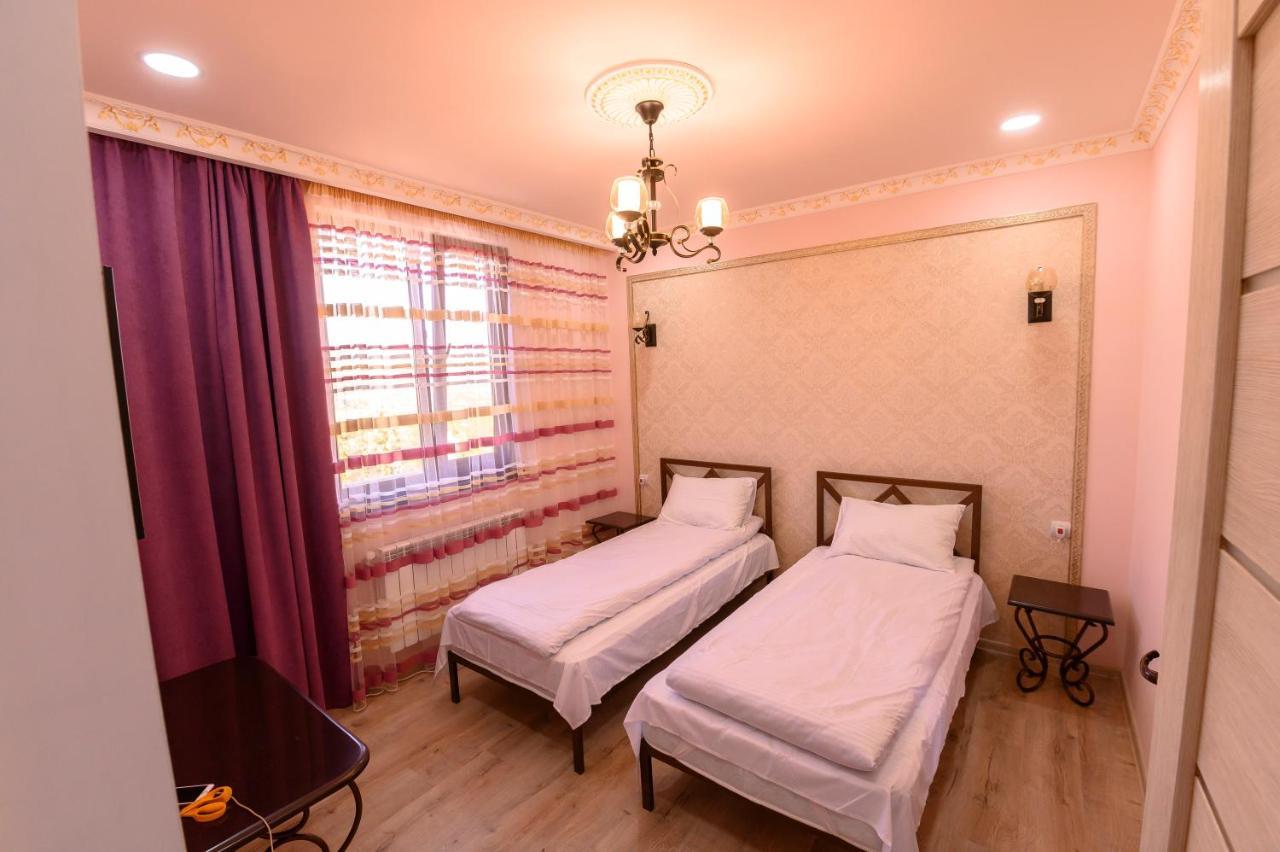Karnel Hotel Sanain 외부 사진
